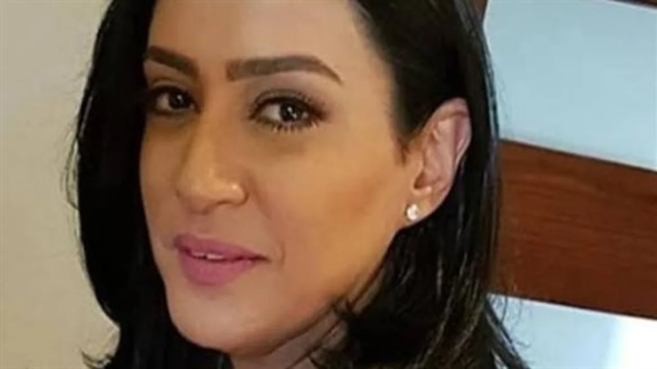 توتر كواليس التصوير.. وفاء صادق تكشف تفاصيل أزمة مهنية واجهتها مع سميرة أحمد